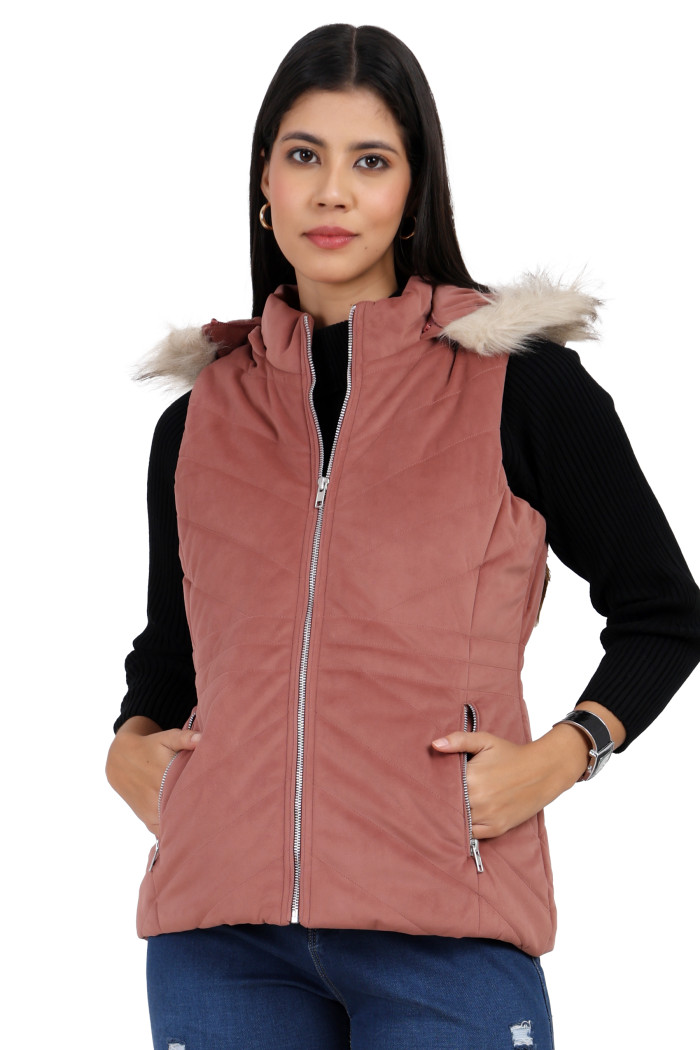 Women’s Half Sleeves Quilted Jacket With Zip Closure in Onion Pink